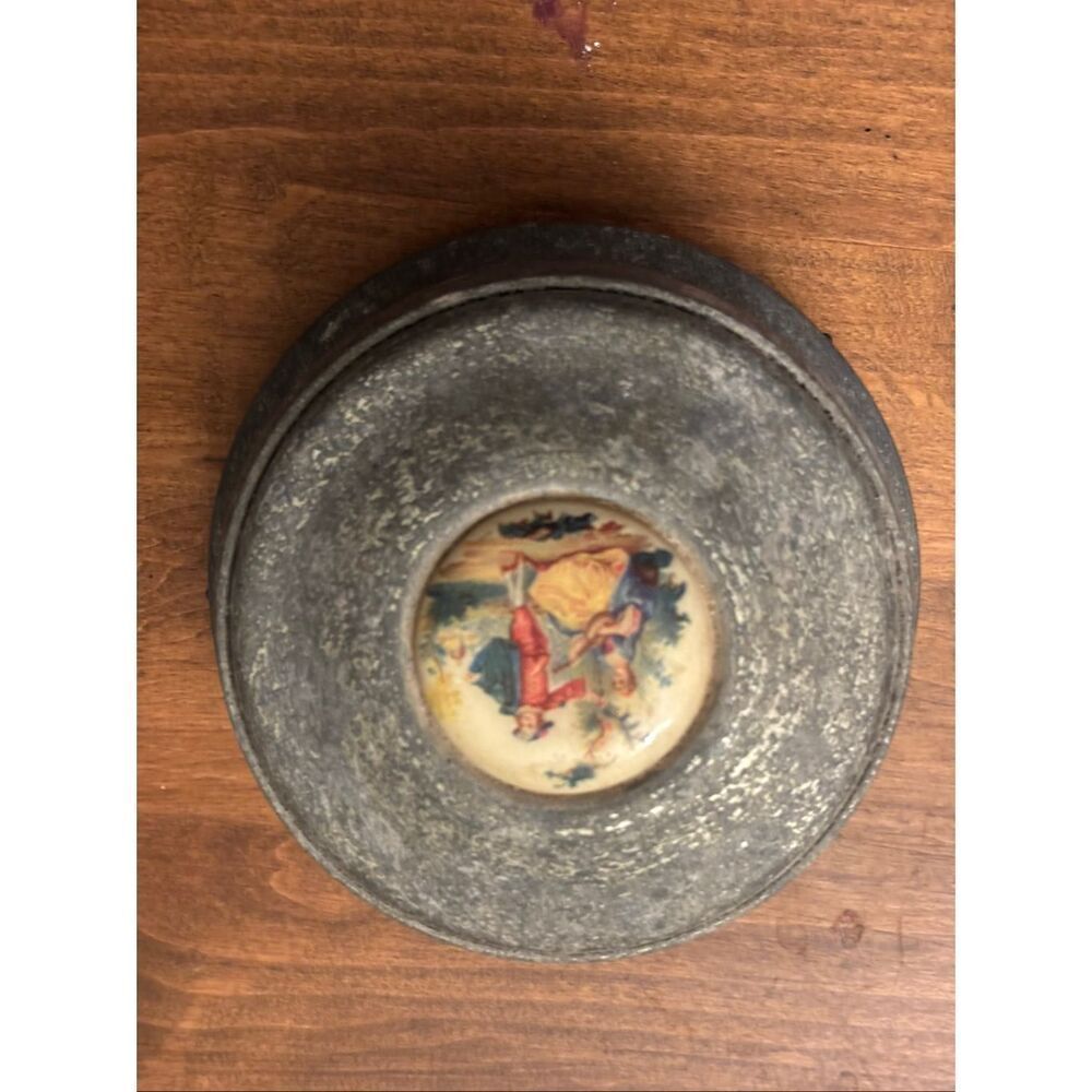 Vintage Powder Puff Makeup Music Box With Courting Scene Lid – Non-Working